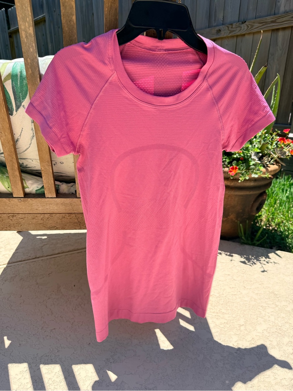Lululemon Women's Pink Short-Sleeve Performance Tee